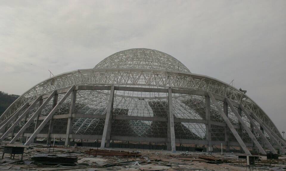 满洲里体育场馆网架工程